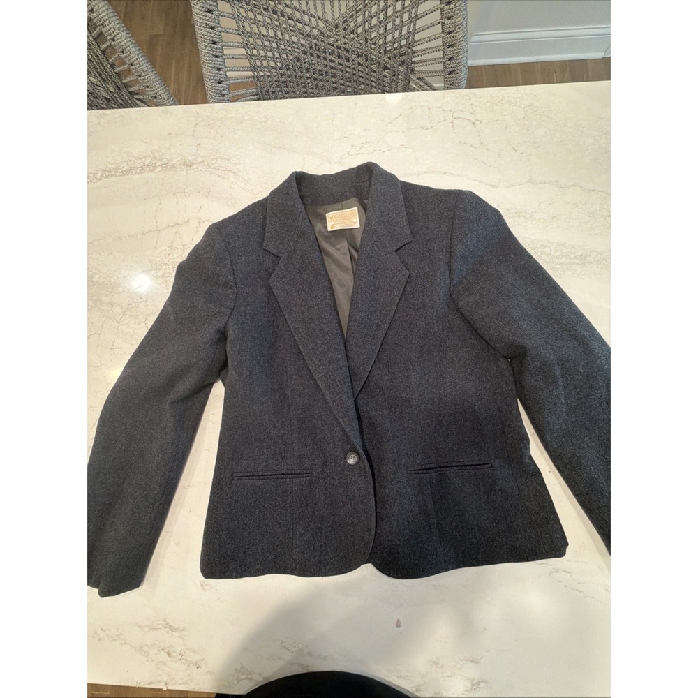 Pendleton Women's Charcoal Wool Jacket/Blazer 100% Pure Virgin Wool Sz small/med